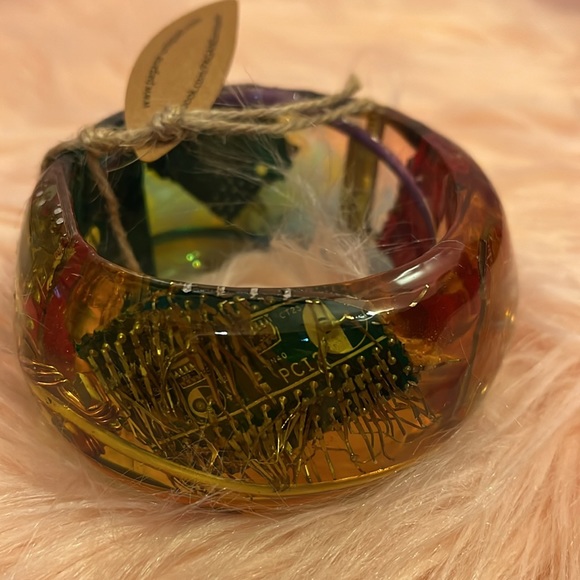 PAGANEuniques Beautiful, Clunky, Resin Bracelet w Computer Parts Encased Inside - Picture 5 of 13